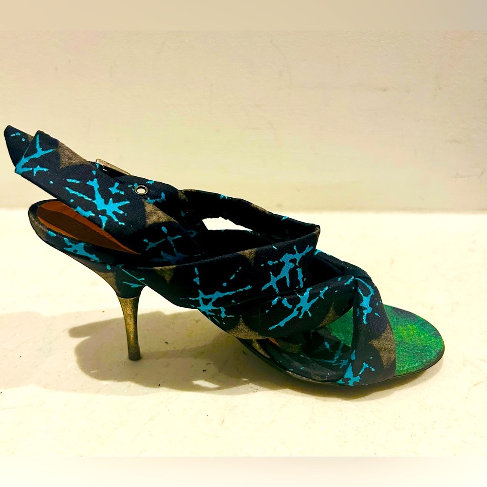 Beautiful new in box Dries Van Noten blue and green leather &silk fabric heels.